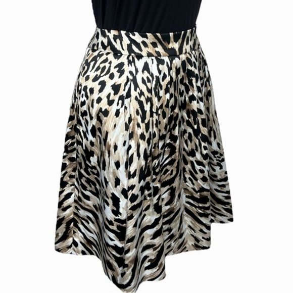 WHBM leopard print a line fit and flare skirt size 8 - Picture 5 of 9